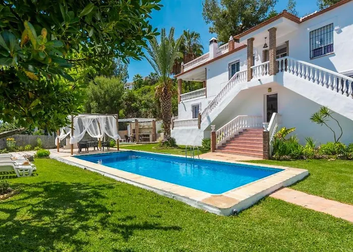 Villa Arancha Nerja By Ruralidays